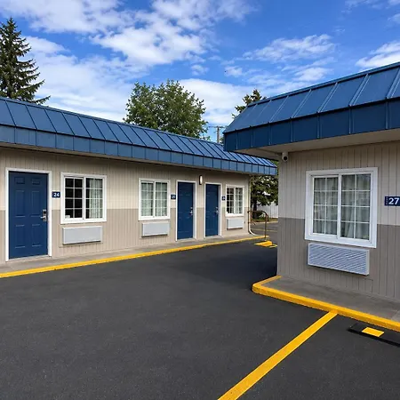 Royal Gateway Motel-3