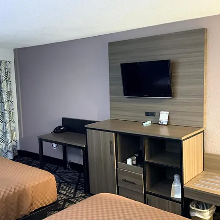 Cedar Hill Lodge-3
