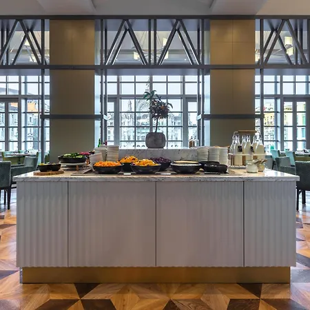 Park Inn By Radisson Antwerp City Centre-2