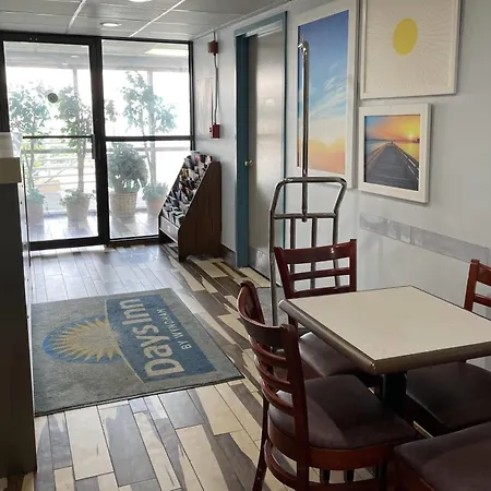 Days Inn By Wyndham Jersey City-2
