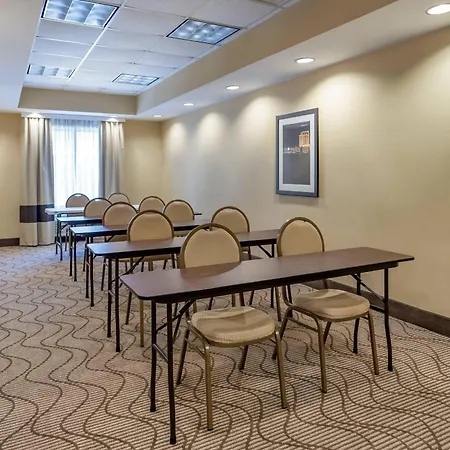 Comfort Suites Biloxi/Ocean Springs-3