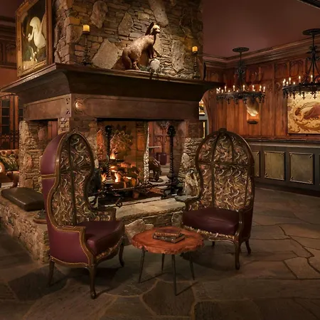 Grand Bohemian Lodge Asheville, Autograph Collection-3