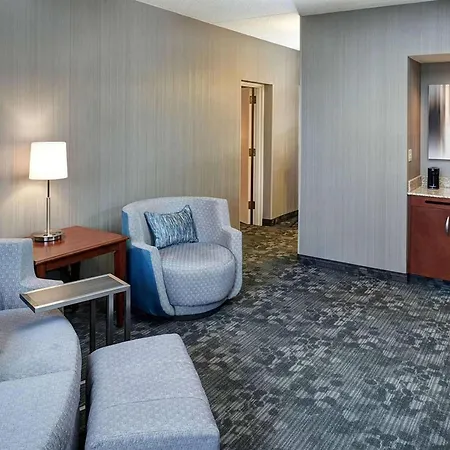 Americinn By Wyndham Brookfield-3