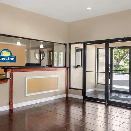 Days Inn By Wyndham San Antonio Near Fiesta Park-3
