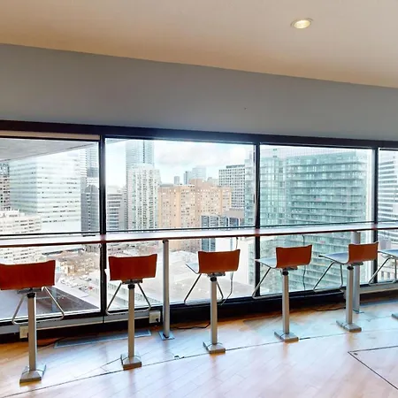 Chestnut Residence And Conference Centre - University Of Toronto-3
