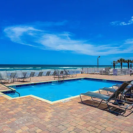 Beach House Inn With Pool & Hot Tub-3