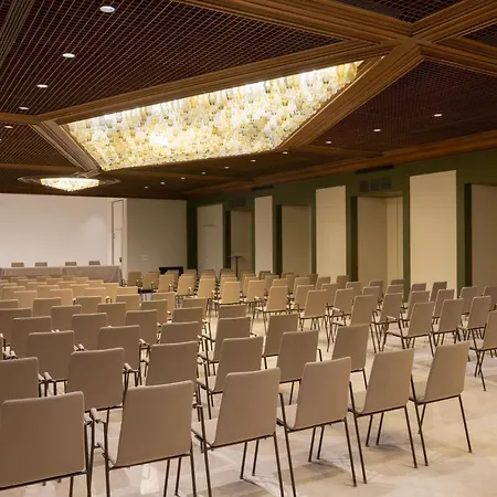 Moevenpick Hotel Bari-3