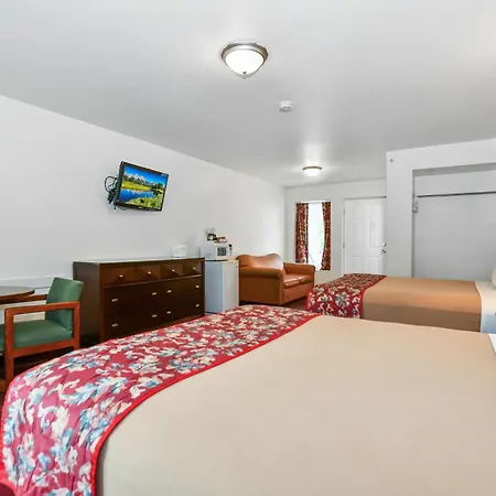 Studio Motel Of Lake George-3