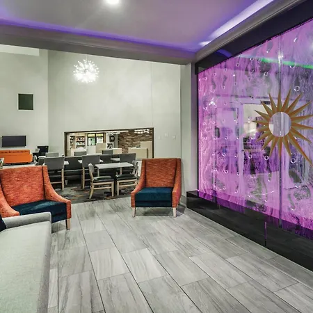 La Quinta By Wyndham Chattanooga-Hamilton Place-2