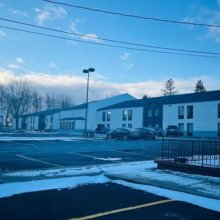 Hotel M Mount Pocono-2