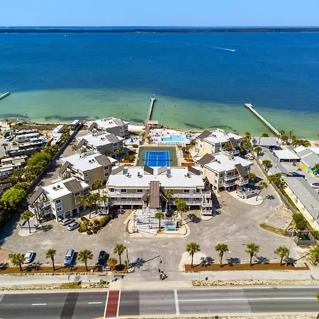 Soundside Holiday Beach Resort-2