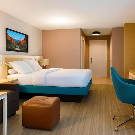 Hilton Garden Inn Houston/The Woodlands-2