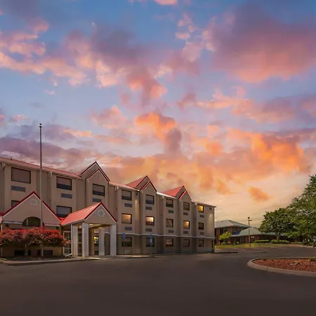 Quality Inn Knoxville West Cedar Bluff-3