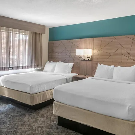 Best Western Fishkill Inn & Suites-3