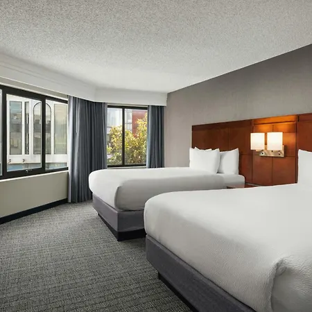 Courtyard By Marriott Fishermans Wharf-3