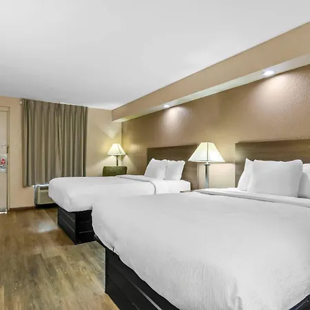 Econo Lodge Panama City St Andrews-3