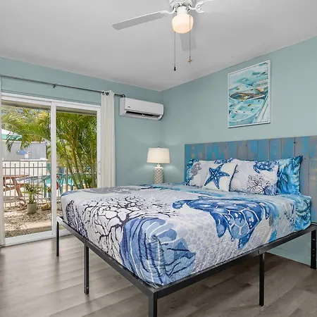 Latitude 26 Waterfront Boutique Resort - Fort Myers Beach-2