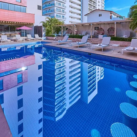 City Express Plus By Marriott Puerto Vallarta-3