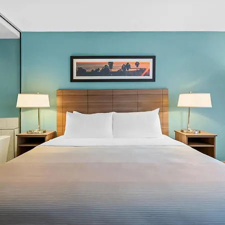 Quality Inn & Suites Hermosa Beach-3