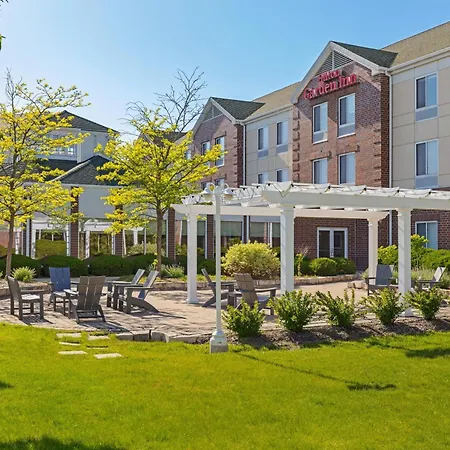 Hilton Garden Inn Milwaukee Northwest Conference Center-3