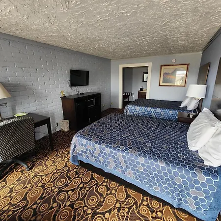 Rodeway Inn-3