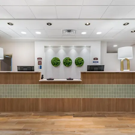 Best Western Plus Inntowner Madison-3