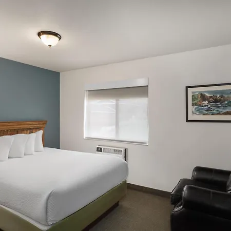Travelodge By Wyndham Gardiner Yellowstone Park North Entr-2