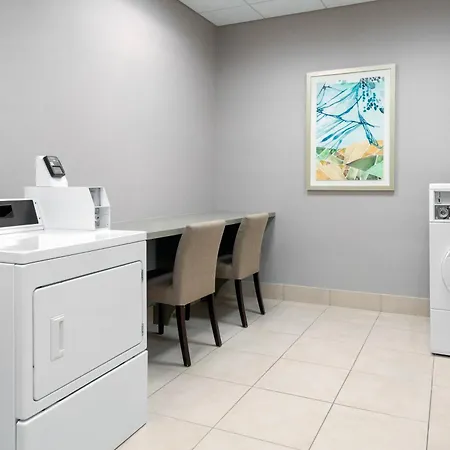 Hilton Garden Inn Wayne-2