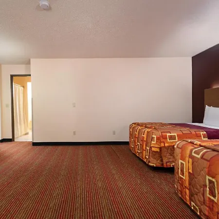 Grand Marquis Waterpark Hotel & Suites-3