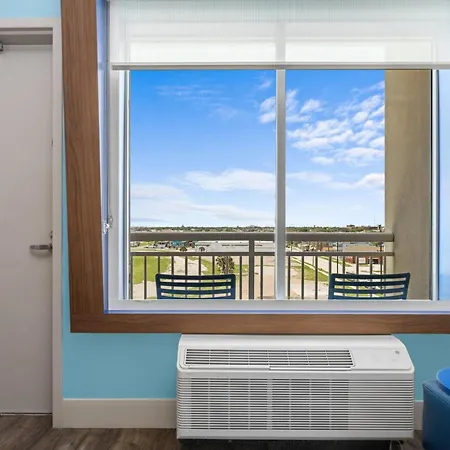 Holiday Inn Express & Suites - Galveston Beach By Ihg-2