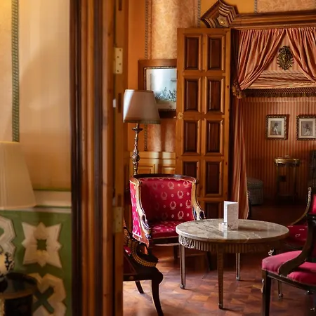 Hotel Las Casas De La Juderia-3