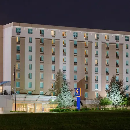 Comfort Inn & Suites Presidential-3