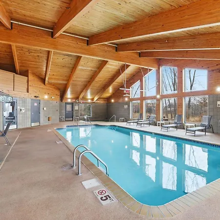 Americinn By Wyndham White Bear Lake St. Paul-3