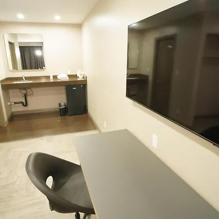 Gardena Terrace Inn (Adults Only)-3