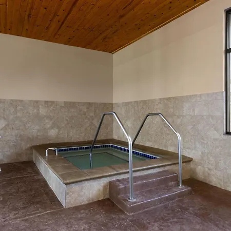 Baymont By Wyndham Oacoma-3