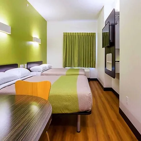 Days Inn By Wyndham South Bend/Notre Dame-3