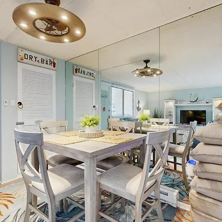 Colonial Condo 102-2