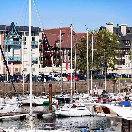 Mercure Deauville Centre-3