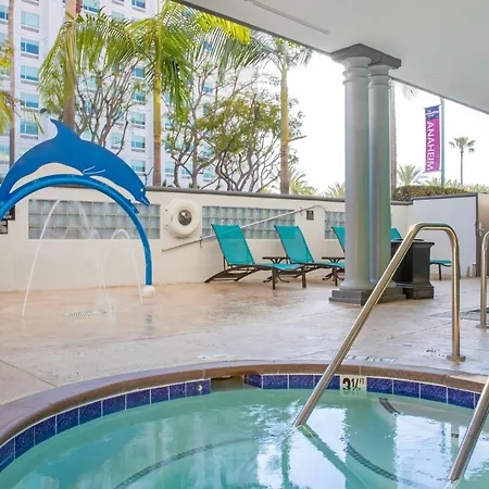 Peacock Suites-3