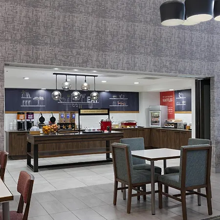 Hampton Inn And Suites Dallas/Lewisville-Vista Ridge Mall-3