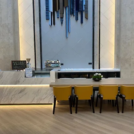 Courtyard By Marriott Shanghai Hongkou-2