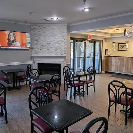 Quality Suites-2