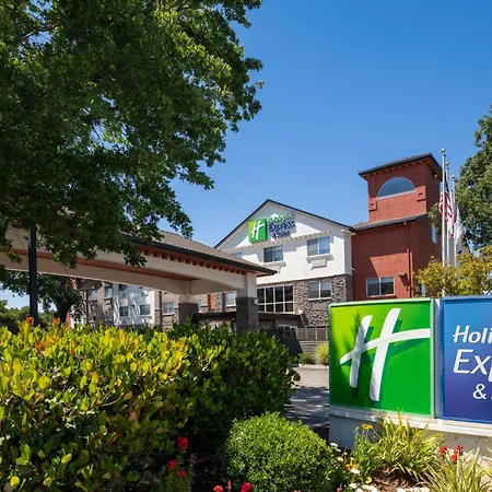 Holiday Inn Express Hotel & Suites - Paso Robles By Ihg-2