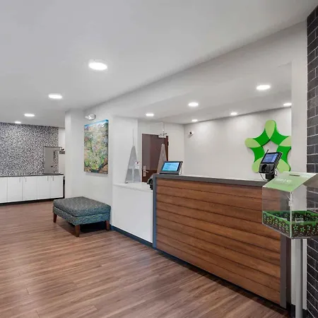 Extended Stay America Premier Suites - Miami - Downtown Brickell - Cruise Port-3