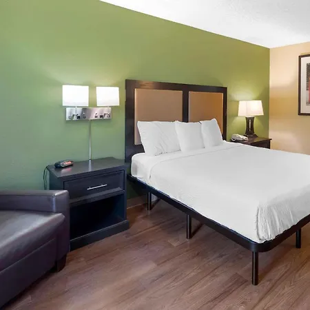 Extended Stay America Select Suites - Rockford - State Street-2