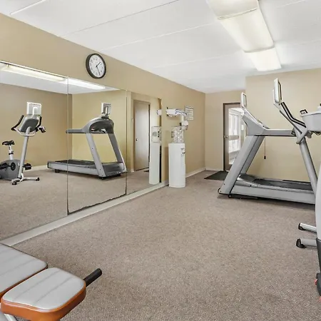 Quality Inn Old Saybrook - Westbrook-3