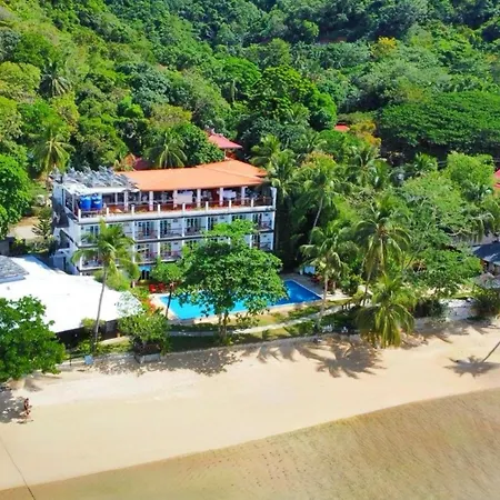 Doublegem Beach Resort And Hotel-2