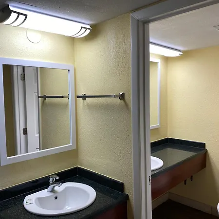 North Shore Oceanfront Resort Hotel-2