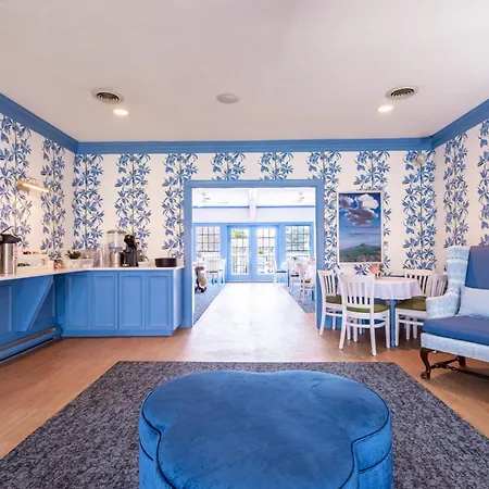 The Sparhawk Oceanfront Resort-3
