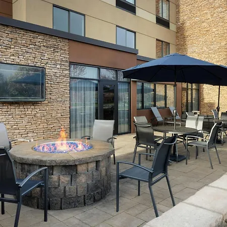 Fairfield Inn & Suites By Marriott Bowling Green-3
